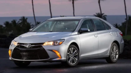 Toyota Camry 2016