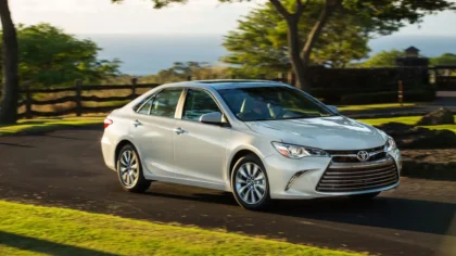 Toyota Camry 2017