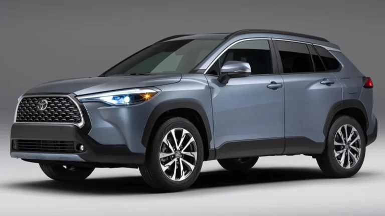Toyota Corolla Cross 2023