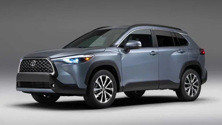 Toyota Corolla Cross 2024