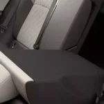 مقاعد قابلة للطي