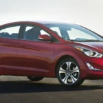 اللون الأحمر النترا 2015