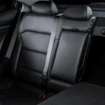 إمكانية طي المقاعد الخلفية