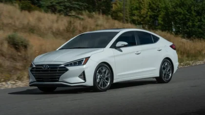 Hyundai Elantra 2019