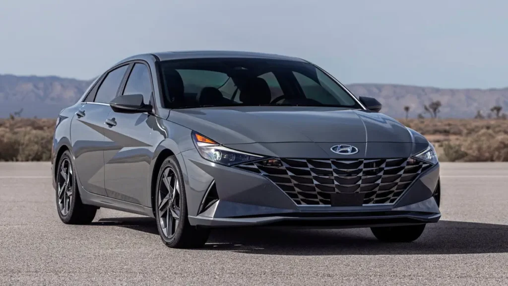 Hyundai Elantra 2021