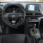 شاشة وسطية للترفيه