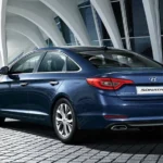 التصميم من الخلف