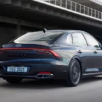 حساسات وكاميرا خلفية