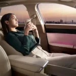 مقاعد من الجلد