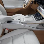 مقاعد من الجلد