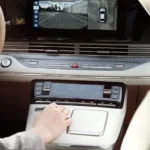 شاشة وسطية للترفيه