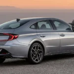 التصميم من الخلف