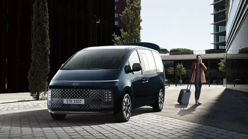 Hyundai Staria 2024