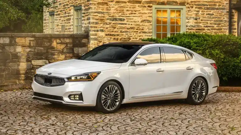 Kia Cadenza 2018