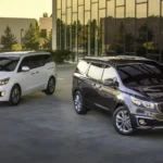 المحرك واداء السيارة