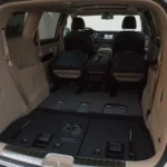 إمكانية طي المقاعد الخلفية