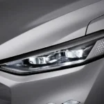 الإضاءة الأمامية