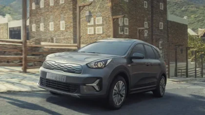 Kia Niro Plus 2023