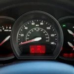 شاشة العدادات أنالوج