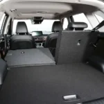 طي المقاعد الخلفية