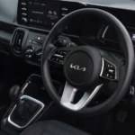 تجهيزات سونيت 2023 الداخلية