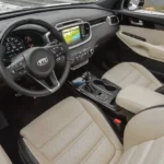 تجهيزات سورينتو 2018 الداخلية