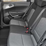 مقاعد من القماش