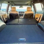 طي المقاعد الخلفية