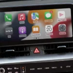 شاشة ترفيه كبيرة