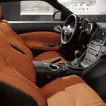 مقعدين بتصميم رياضي