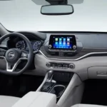 شاشة وسطية للترفيه