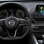 تحكم من عجلة القيادة