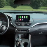 شاشة وسطية للترفيه