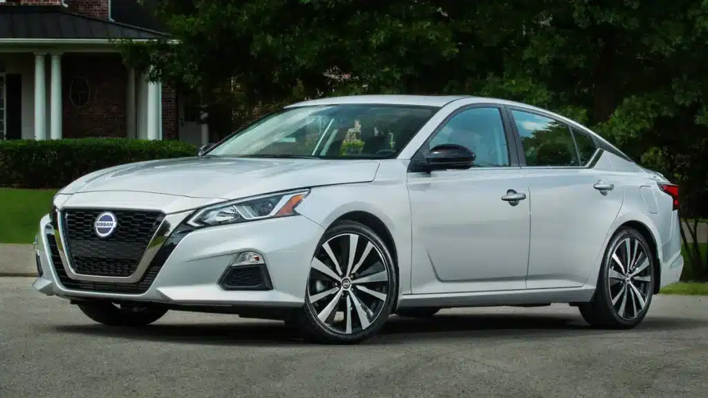 Nissan Altima 2021