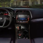 داخلية السيارة