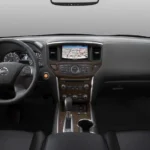 شاشة ترفيه وسطية