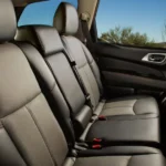 مقاعد من الجلد