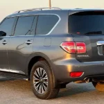 التصميم من الخلف