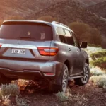 التصميم من الخلف