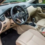 مقاعد من الجلد