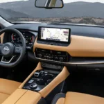 تجهيزات اكس تريل 2023