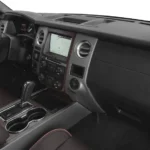 تجهيزات السيارة