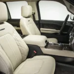 المقاعد الأمامية