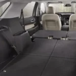 طي المقاعد الخلفية