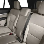 7 مقاعد صف ثالث