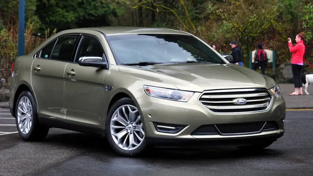 Ford Taurus 2015