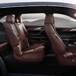 7 مقاعد من الجلد