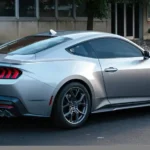 إضاءة ليد أمامية وخلفية