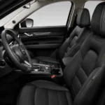 المقاعد الامامية