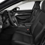 المقاعد الامامية